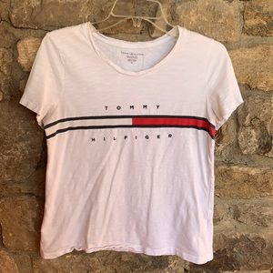 Tommy Hilfiger t shirt